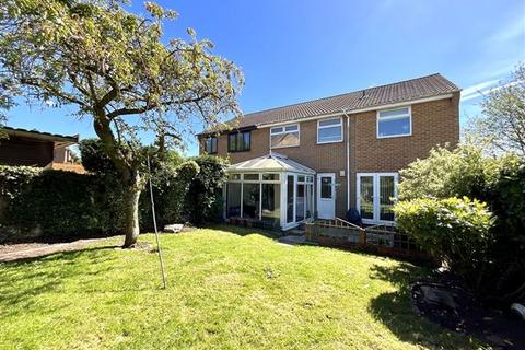 4 bedroom semi-detached house for sale, Poynton Avenue, Ulley, Sheffield, S26 3YE