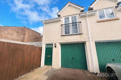 2 bedroom semi-detached house to rent, Bronshill Mews, Torquay, TQ1