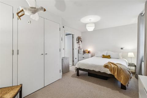 2 bedroom apartment for sale, Trinity Crescent, SW17