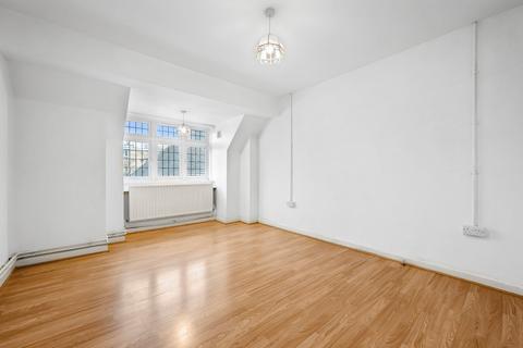 2 bedroom flat to rent, Culling Road, London, SE16