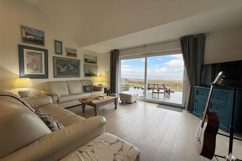 3 bedroom detached bungalow for sale, Conisby