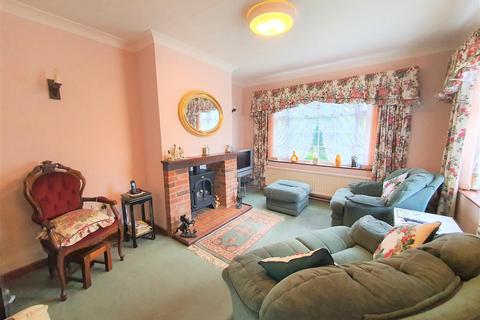 3 bedroom detached bungalow for sale, Burston Road, Diss IP21