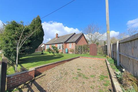 3 bedroom detached bungalow for sale, Burston Road, Diss IP21