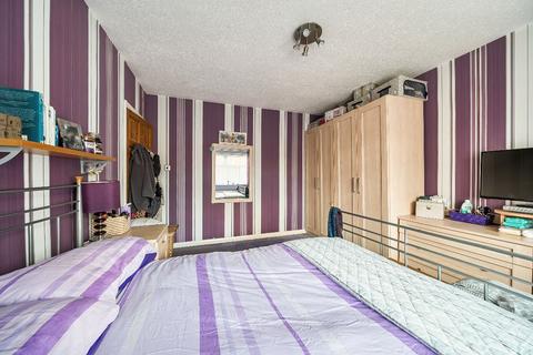 2 bedroom maisonette for sale, Taunton Way, Stanmore HA7