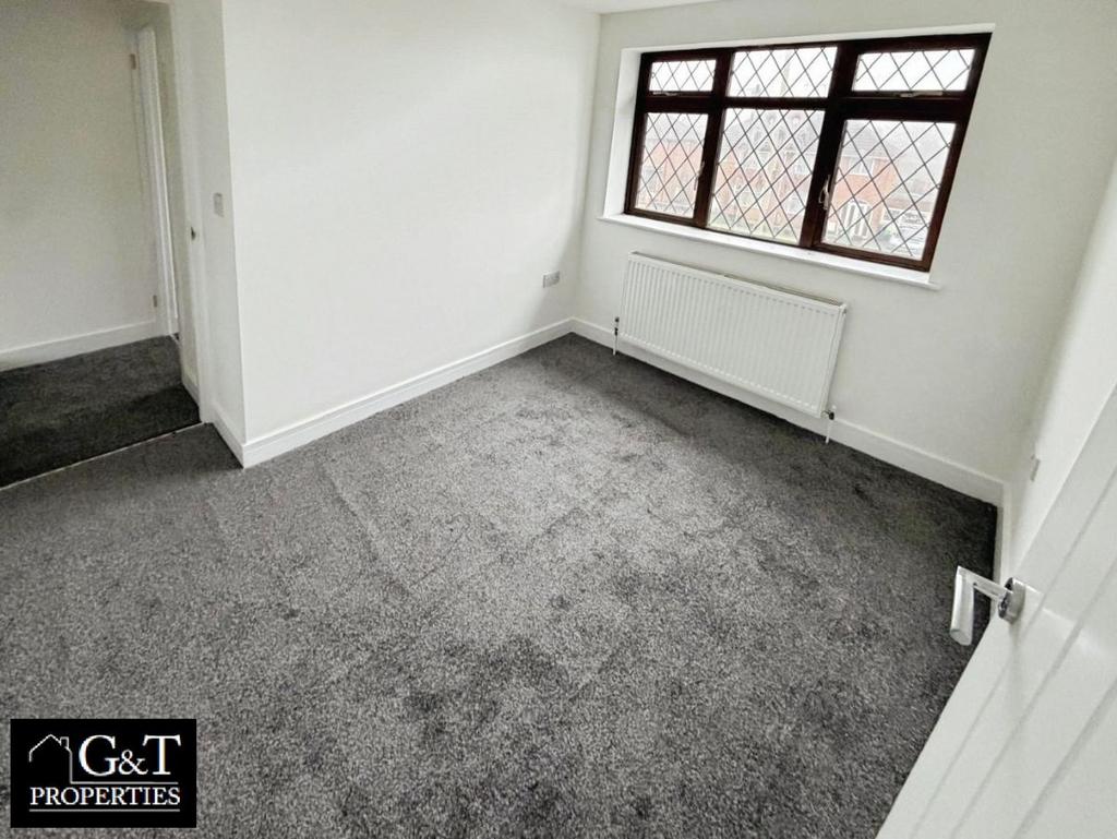 2nd Bedroom