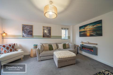 undefined, Silkstone Crescent, Buxton