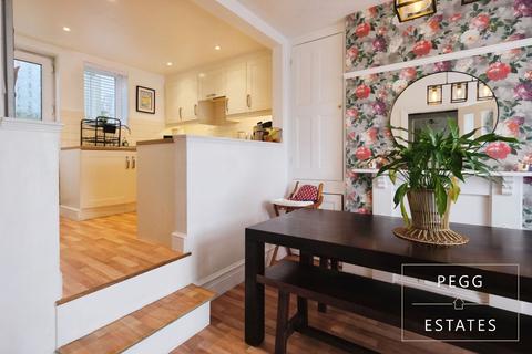 3 bedroom terraced house for sale, Princes Road West, Torquay