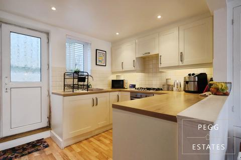 3 bedroom terraced house for sale, Princes Road West, Torquay