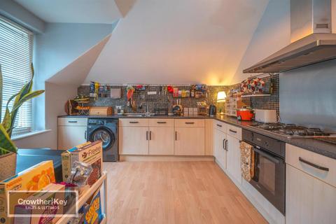2 bedroom flat for sale, Limehurst, Manchester Road, Buxton
