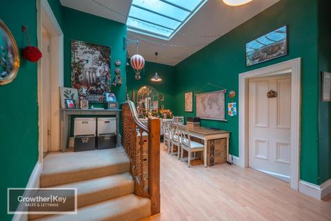 2 bedroom flat for sale, Limehurst, Manchester Road, Buxton