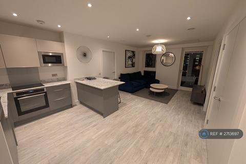 2 bedroom flat to rent, Chapel Street, Salford, M3