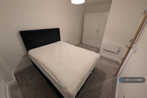 2 bedroom flat to rent, Chapel Street, Salford, M3