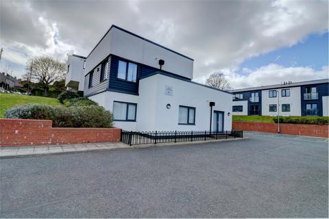 2 bedroom flat to rent, Woodhouse Lane, Swalwell, Newcastle upon Tyne, NE16