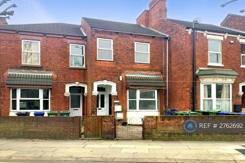 2 bedroom flat to rent, First Floor, Grimsby, DN32