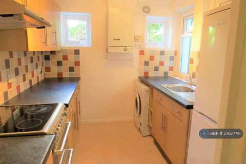 1 bedroom in a house share to rent, Blaker Street, Brighton, BN2