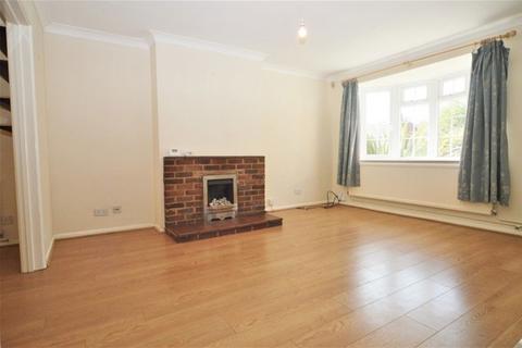 3 bedroom house to rent, Sefton Close, St Albans