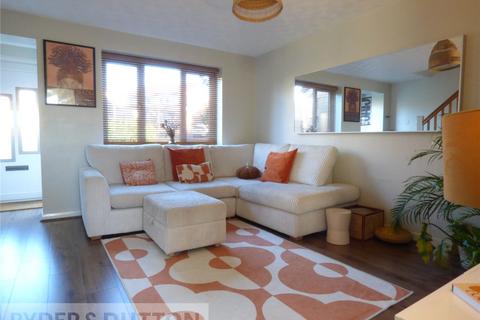 2 bedroom semi-detached house to rent, Alderman Foley Drive, Rochdale, Greater Manchester, OL12