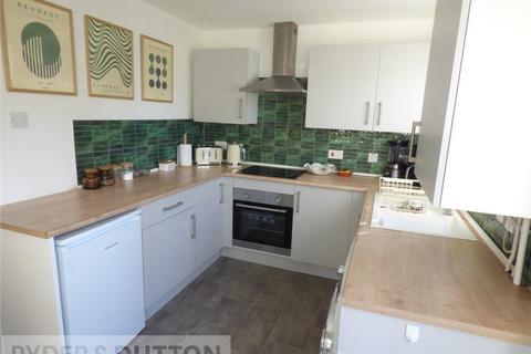 2 bedroom semi-detached house to rent, Alderman Foley Drive, Rochdale, Greater Manchester, OL12