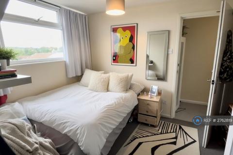 6 bedroom terraced house to rent, Fishponds, Bristol, BS16
