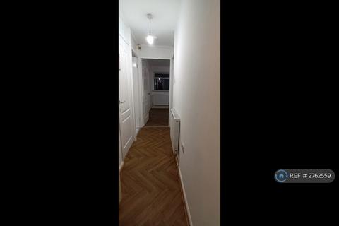 2 bedroom bungalow to rent, Godson Street, Oldham, OL1