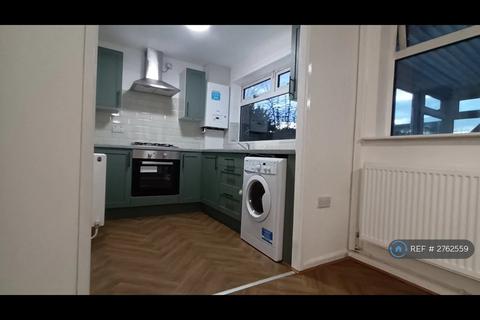 2 bedroom bungalow to rent, Godson Street, Oldham, OL1