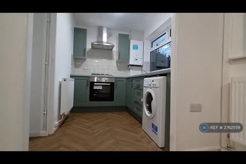 2 bedroom bungalow to rent, Godson Street, Oldham, OL1