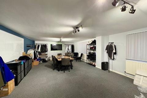 Industrial development to rent, Top Angel Buckingham MK18 1TH
