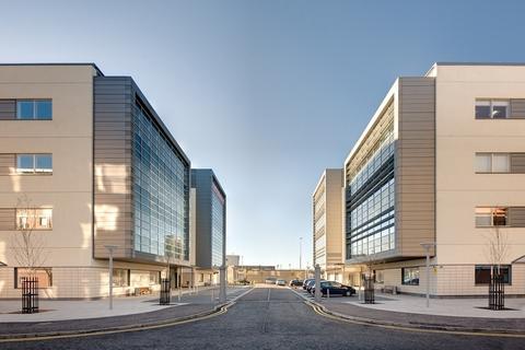 Business park to rent, 5 West Victoria Dock Rd Dundee DD1 3JT