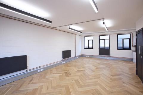 Office to rent, 6 Northampton St London N1 2HY