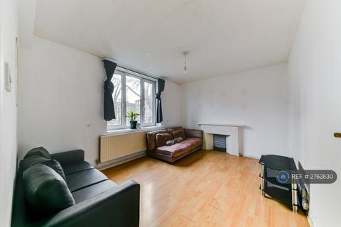 3 bedroom flat to rent, Warwick Grove, London, E5