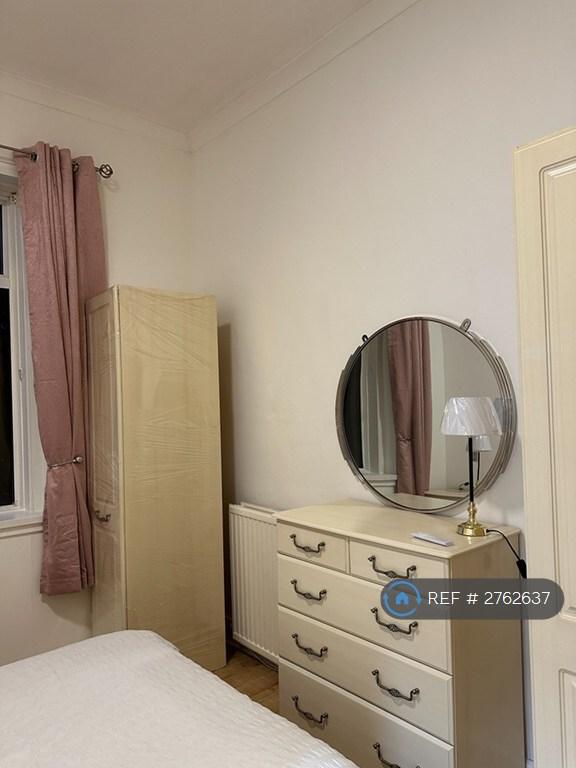 Bed 1