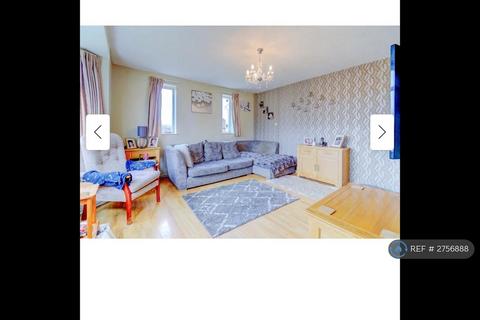undefined, Field Road, High Wycombe, HP12