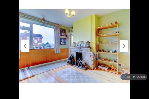undefined, Field Road, High Wycombe, HP12