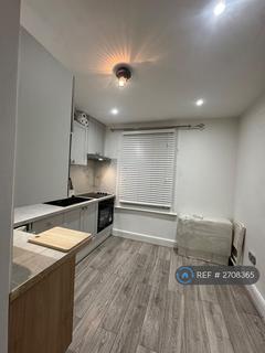 2 bedroom flat to rent, Gaywood Street, London, SE1