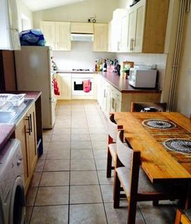 6 bedroom house to rent, Teversal Avenue - 6 Bed Ex Bills, Lenton NG7