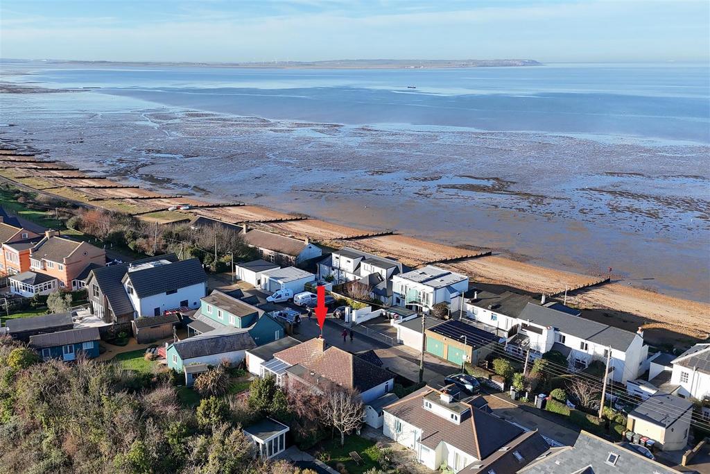 Admiralty Walk, Whitstable