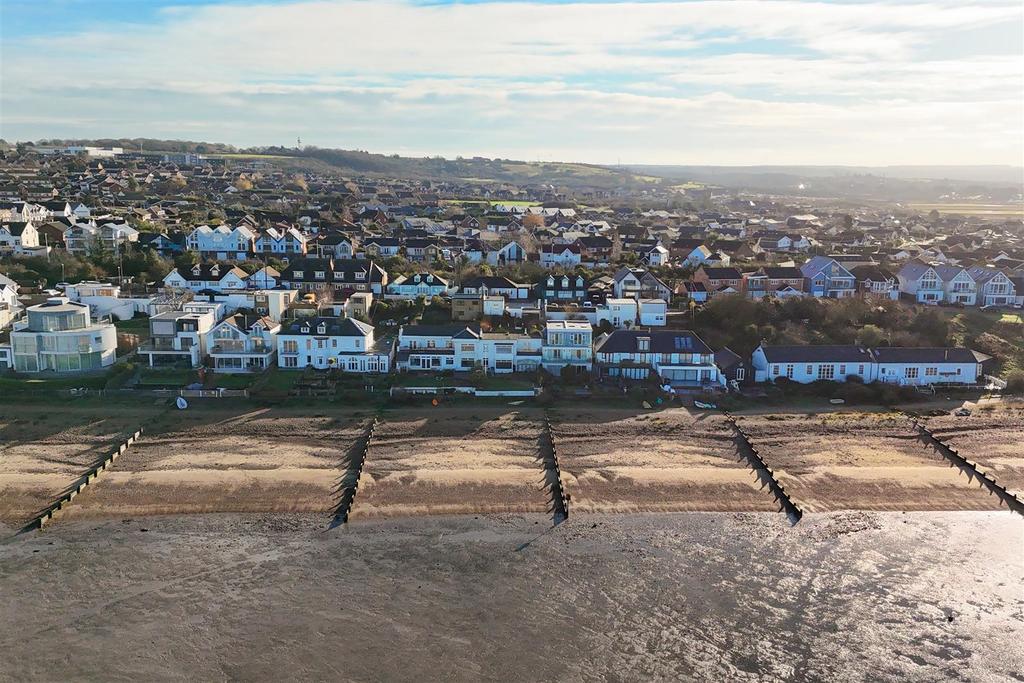 Admiralty Walk, Whitstable