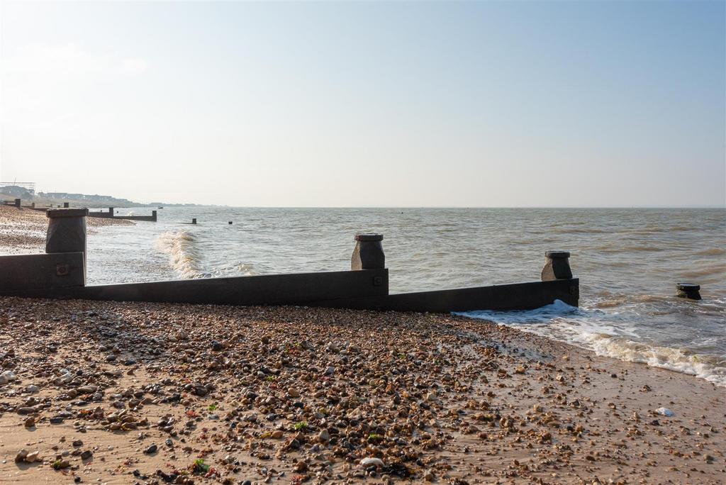Admiralty Walk, Whitstable