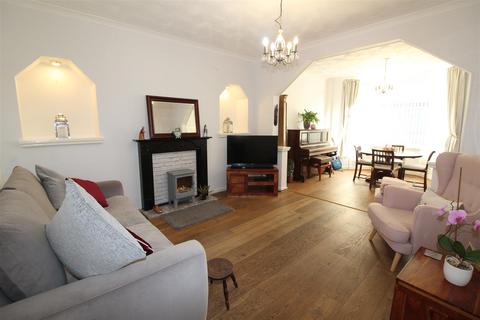 3 bedroom terraced house for sale, William Street, Blackwood NP12