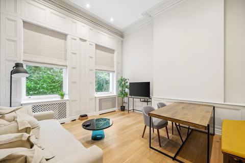 1 bedroom flat to rent, Boltons Place, London, SW5