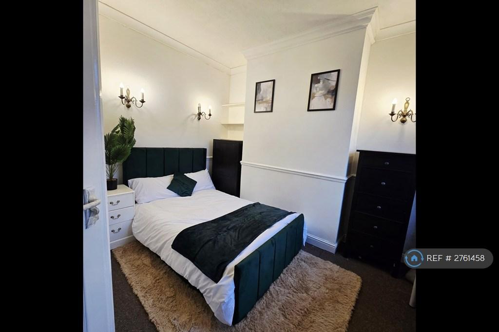 Bedroom4