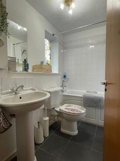 1 bedroom apartment to rent, Orchard Grove, London SE20