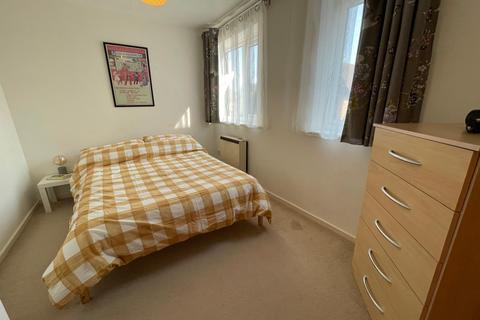 1 bedroom apartment to rent, Orchard Grove, London SE20