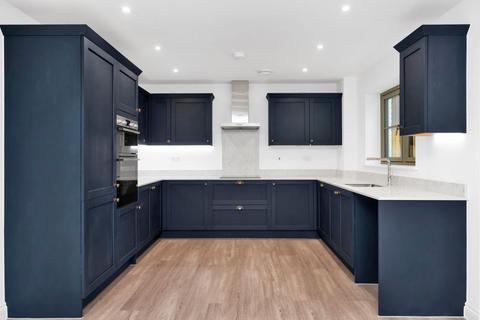 5 bedroom semi-detached house for sale, Bolley Avenue, Bordon GU35