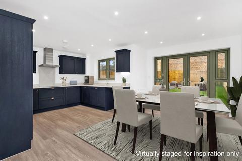 5 bedroom semi-detached house for sale, Bolley Avenue, Bordon GU35