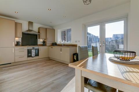 3 bedroom semi-detached house for sale, Holly Way, Morpeth NE61