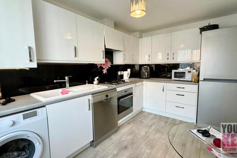 3 bedroom semi-detached house for sale, Castle View, Hythe, Kent CT21 4BF