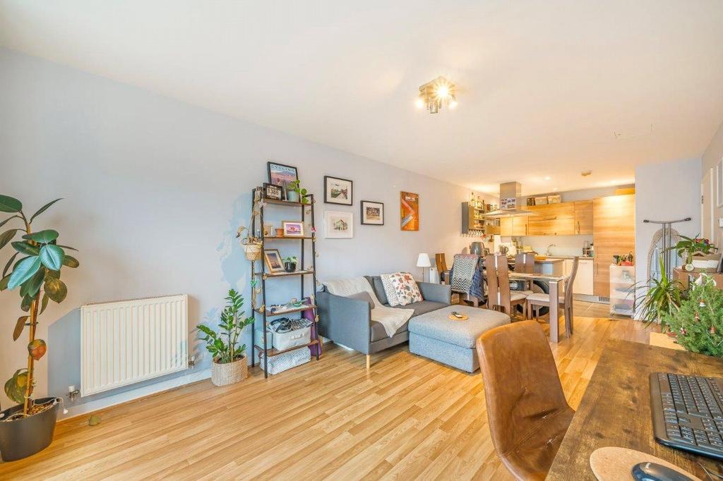 Living Room/Kitchen