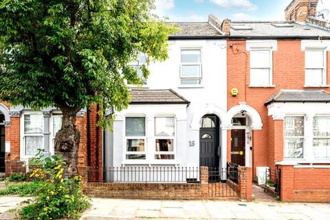 3 bedroom terraced house to rent, Holberton Gardens, London, NW10