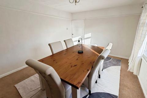3 bedroom semi-detached house for sale, Heol Dewi Sant, Swansea SA4
